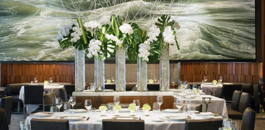 Le Bernardin interior showcasing elegant fine dining among top NYC romantic restaurants in Midtown Manhattan.
